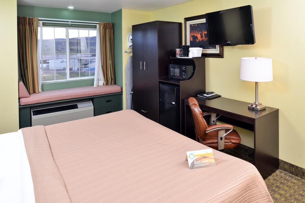 Quality Inn & Suites Elko Exterior foto